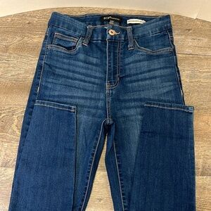 BCBGeneration High Rise Skinny Jeans 5/27